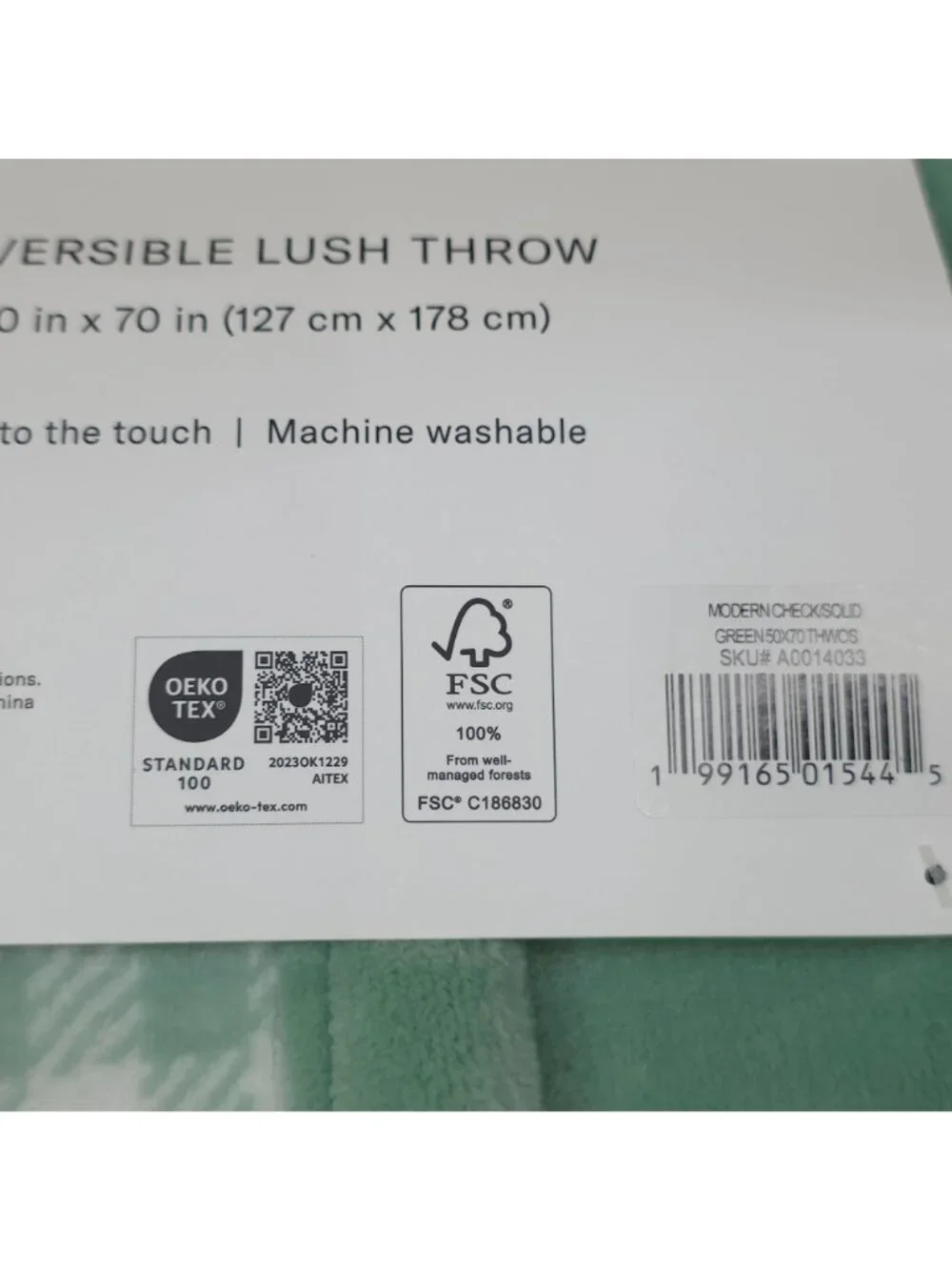Tommy Hilfiger Reversible Lush Throw Blanket Plush 50x70 Green & Modern Check